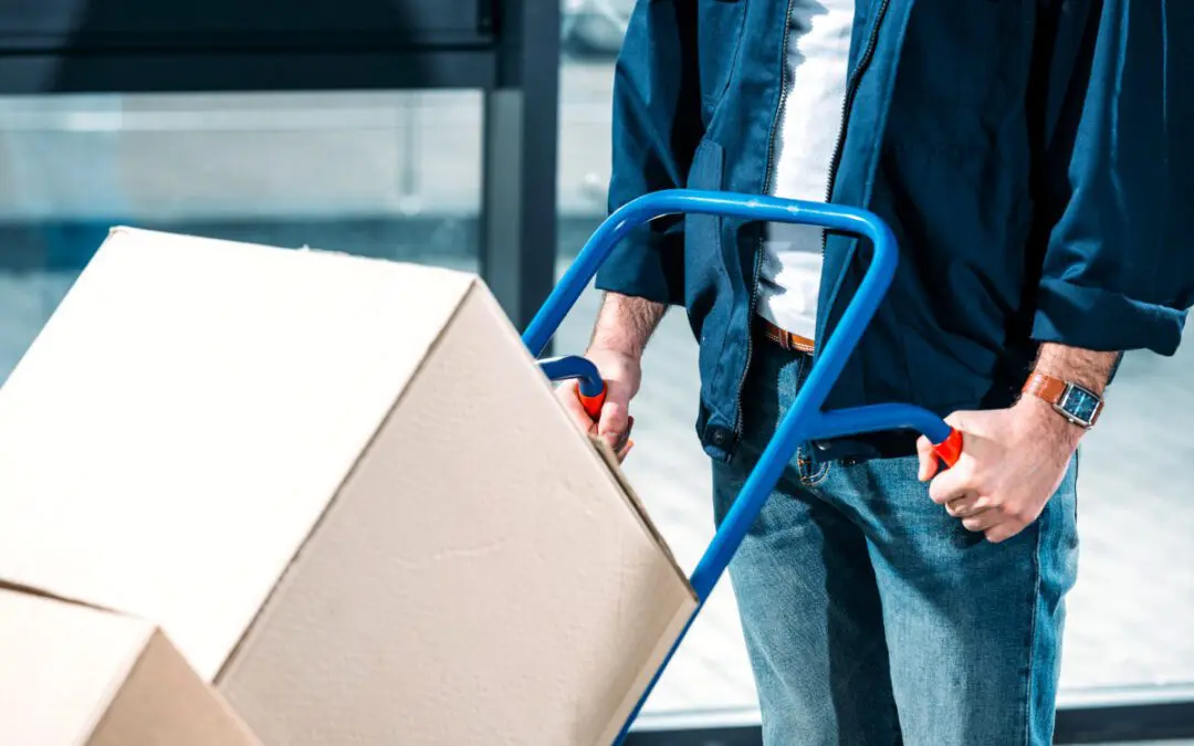 Here’s The Best Way To Move Large Items To Your New Home In Charleston